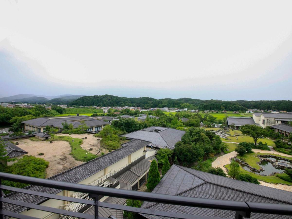 Yamashiro Onsen Miyabi No Yado Kaga Hyakumangoku Ξενοδοχείο Εξωτερικό φωτογραφία
