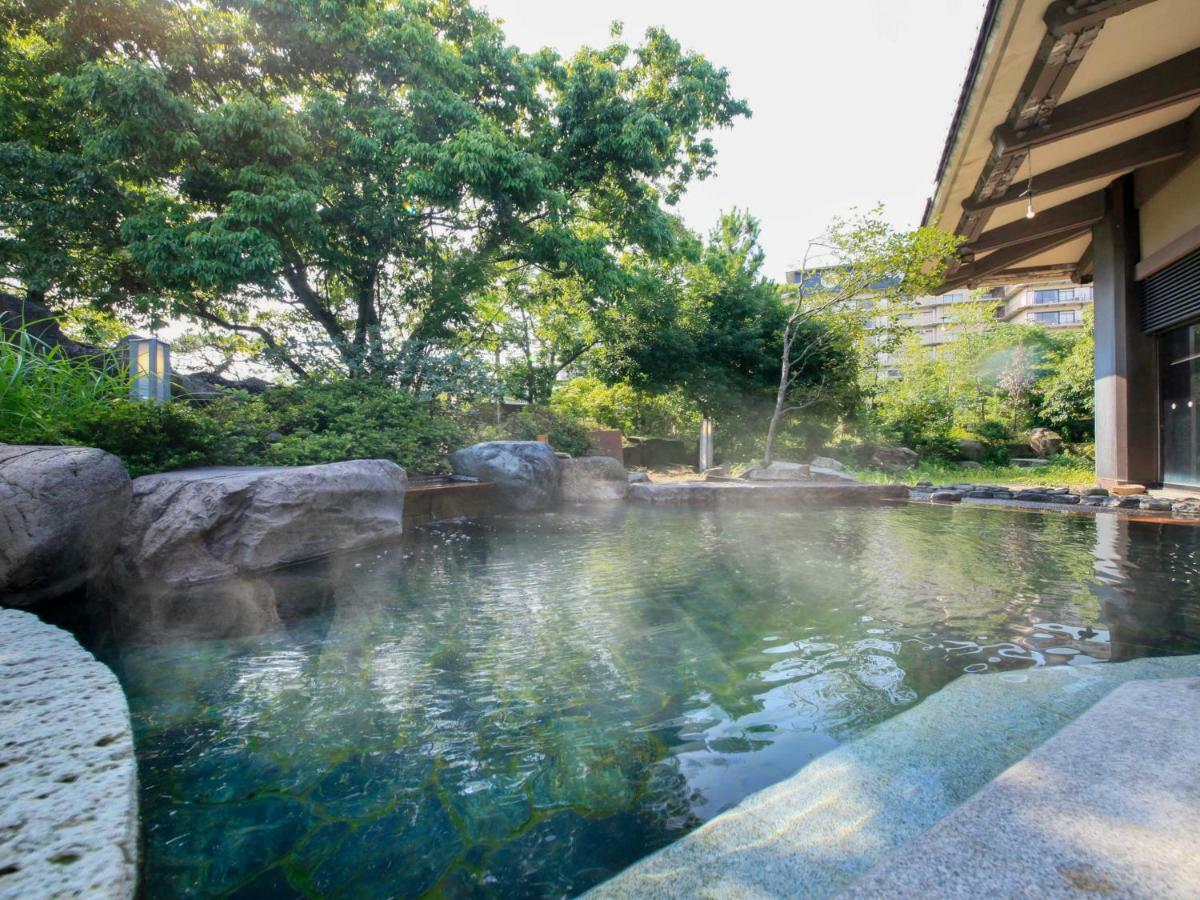 Yamashiro Onsen Miyabi No Yado Kaga Hyakumangoku Ξενοδοχείο Εξωτερικό φωτογραφία