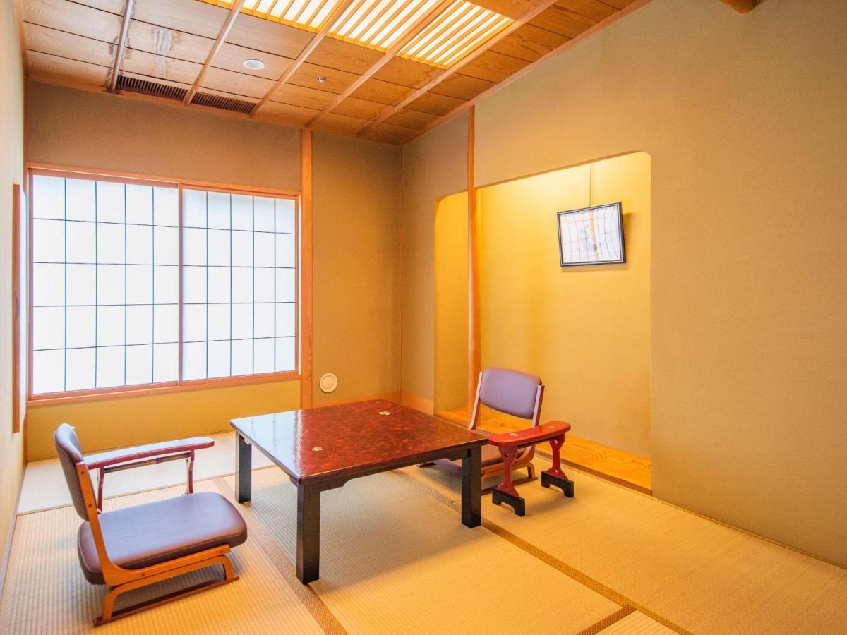 Yamashiro Onsen Miyabi No Yado Kaga Hyakumangoku Ξενοδοχείο Εξωτερικό φωτογραφία