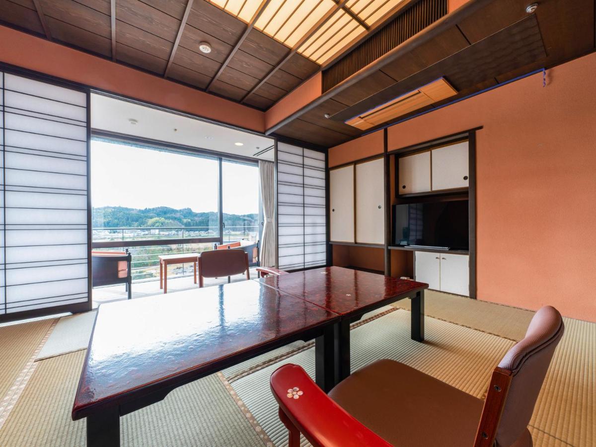Yamashiro Onsen Miyabi No Yado Kaga Hyakumangoku Ξενοδοχείο Εξωτερικό φωτογραφία